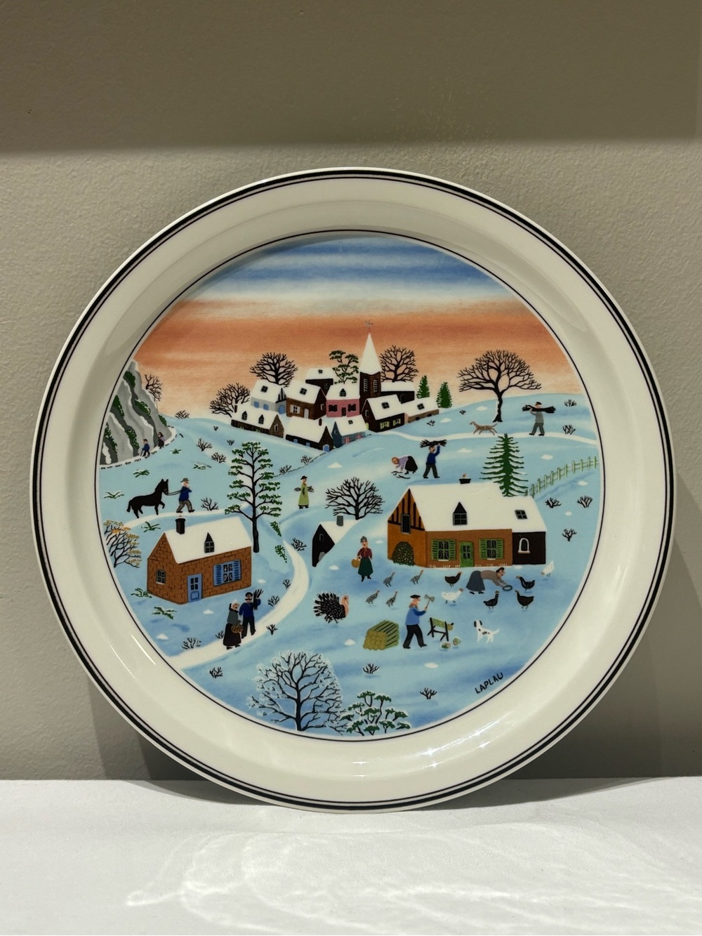 Villeroy & Boch wWinter Village Decorative Plate - Scenic Snowy Landscape